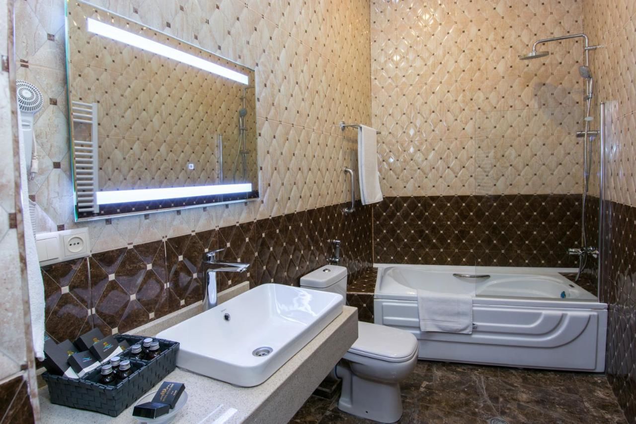 Отель River Side Hotel Tbilisi Тбилиси