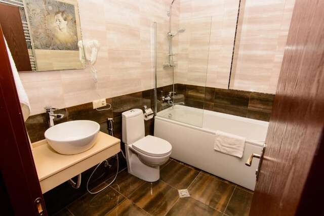 Отель River Side Hotel Tbilisi Тбилиси-57